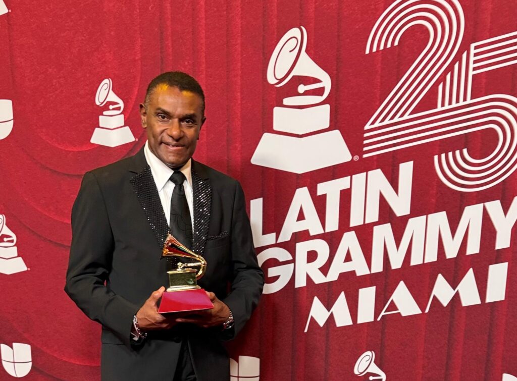 José Alberto El Canario