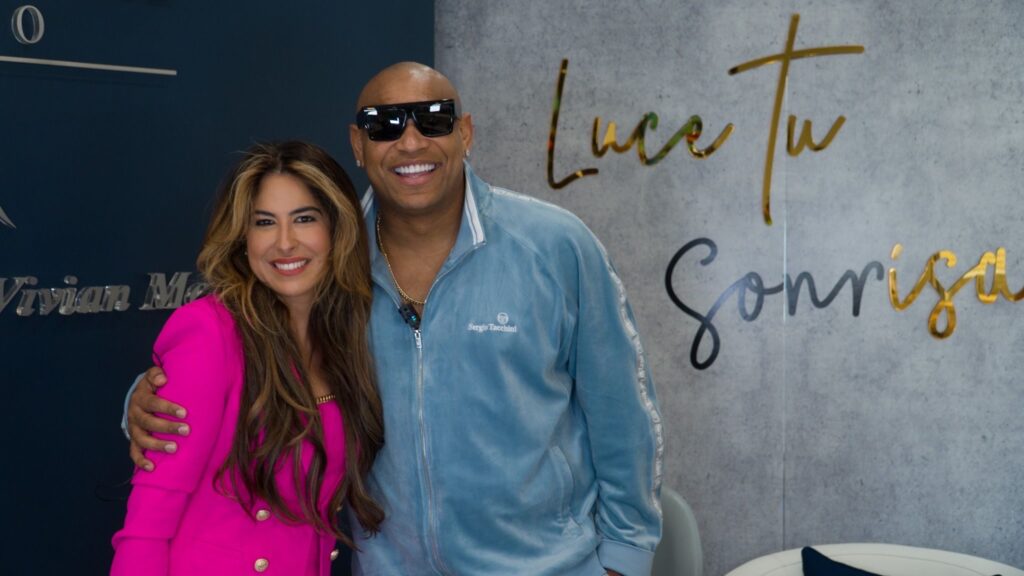 Vivian con Alexander.